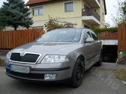 Skoda, MFD3 RNS-510 navigci, beptse,
            Bluetooth kihangost, Maxi-Dot racsoport 